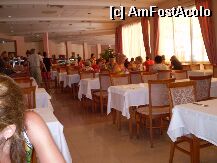 [P18] restaurant » foto by viorica c
 - 
<span class="allrVoted glyphicon glyphicon-heart hidden" id="av2307"></span>
<a class="m-l-10 hidden" id="sv2307" onclick="voting_Foto_DelVot(,2307,947)" role="button">șterge vot <span class="glyphicon glyphicon-remove"></span></a>
<a id="v92307" class=" c-red"  onclick="voting_Foto_SetVot(2307)" role="button"><span class="glyphicon glyphicon-heart-empty"></span> <b>LIKE</b> = Votează poza</a> <img class="hidden"  id="f2307W9" src="/imagini/loader.gif" border="0" /><span class="AjErrMes hidden" id="e2307ErM"></span>