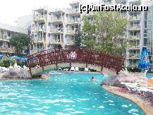 [P09] Piscina hotel » foto by jicuadrian
 - 
<span class="allrVoted glyphicon glyphicon-heart hidden" id="av244109"></span>
<a class="m-l-10 hidden" id="sv244109" onclick="voting_Foto_DelVot(,244109,954)" role="button">șterge vot <span class="glyphicon glyphicon-remove"></span></a>
<a id="v9244109" class=" c-red"  onclick="voting_Foto_SetVot(244109)" role="button"><span class="glyphicon glyphicon-heart-empty"></span> <b>LIKE</b> = Votează poza</a> <img class="hidden"  id="f244109W9" src="/imagini/loader.gif" border="0" /><span class="AjErrMes hidden" id="e244109ErM"></span>