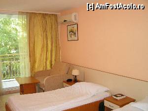 [P12] Ralitsa Camera dubla cu fotoliu extensibil » foto by ionescunic
 - 
<span class="allrVoted glyphicon glyphicon-heart hidden" id="av359564"></span>
<a class="m-l-10 hidden" id="sv359564" onclick="voting_Foto_DelVot(,359564,976)" role="button">șterge vot <span class="glyphicon glyphicon-remove"></span></a>
<a id="v9359564" class=" c-red"  onclick="voting_Foto_SetVot(359564)" role="button"><span class="glyphicon glyphicon-heart-empty"></span> <b>LIKE</b> = Votează poza</a> <img class="hidden"  id="f359564W9" src="/imagini/loader.gif" border="0" /><span class="AjErrMes hidden" id="e359564ErM"></span>