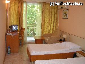 [P13] Ralitsa - Camera chiar ok pentru 2 » foto by ionescunic
 - 
<span class="allrVoted glyphicon glyphicon-heart hidden" id="av359565"></span>
<a class="m-l-10 hidden" id="sv359565" onclick="voting_Foto_DelVot(,359565,976)" role="button">șterge vot <span class="glyphicon glyphicon-remove"></span></a>
<a id="v9359565" class=" c-red"  onclick="voting_Foto_SetVot(359565)" role="button"><span class="glyphicon glyphicon-heart-empty"></span> <b>LIKE</b> = Votează poza</a> <img class="hidden"  id="f359565W9" src="/imagini/loader.gif" border="0" /><span class="AjErrMes hidden" id="e359565ErM"></span>