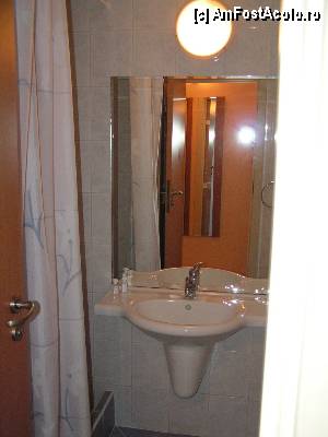 [P15] Ralitsa baia camerei duble » foto by ionescunic
 - 
<span class="allrVoted glyphicon glyphicon-heart hidden" id="av359567"></span>
<a class="m-l-10 hidden" id="sv359567" onclick="voting_Foto_DelVot(,359567,976)" role="button">șterge vot <span class="glyphicon glyphicon-remove"></span></a>
<a id="v9359567" class=" c-red"  onclick="voting_Foto_SetVot(359567)" role="button"><span class="glyphicon glyphicon-heart-empty"></span> <b>LIKE</b> = Votează poza</a> <img class="hidden"  id="f359567W9" src="/imagini/loader.gif" border="0" /><span class="AjErrMes hidden" id="e359567ErM"></span>