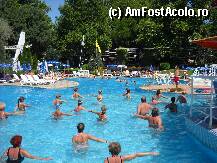 [P04] ANIMATIE DE LA PISCINA DE 3 STELE » foto by adrian/
 - 
<span class="allrVoted glyphicon glyphicon-heart hidden" id="av11540"></span>
<a class="m-l-10 hidden" id="sv11540" onclick="voting_Foto_DelVot(,11540,978)" role="button">șterge vot <span class="glyphicon glyphicon-remove"></span></a>
<a id="v911540" class=" c-red"  onclick="voting_Foto_SetVot(11540)" role="button"><span class="glyphicon glyphicon-heart-empty"></span> <b>LIKE</b> = Votează poza</a> <img class="hidden"  id="f11540W9" src="/imagini/loader.gif" border="0" /><span class="AjErrMes hidden" id="e11540ErM"></span>