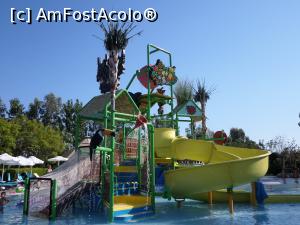 [P26] La piscina pentru copilași » foto by Alina53
 - 
<span class="allrVoted glyphicon glyphicon-heart hidden" id="av1015762"></span>
<a class="m-l-10 hidden" id="sv1015762" onclick="voting_Foto_DelVot(,1015762,99)" role="button">șterge vot <span class="glyphicon glyphicon-remove"></span></a>
<a id="v91015762" class=" c-red"  onclick="voting_Foto_SetVot(1015762)" role="button"><span class="glyphicon glyphicon-heart-empty"></span> <b>LIKE</b> = Votează poza</a> <img class="hidden"  id="f1015762W9" src="/imagini/loader.gif" border="0" /><span class="AjErrMes hidden" id="e1015762ErM"></span>