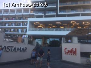 [P13] Intrare hotel dinspre plaja » foto by ana anghel
 - 
<span class="allrVoted glyphicon glyphicon-heart hidden" id="av1078812"></span>
<a class="m-l-10 hidden" id="sv1078812" onclick="voting_Foto_DelVot(,1078812,1003)" role="button">șterge vot <span class="glyphicon glyphicon-remove"></span></a>
<a id="v91078812" class=" c-red"  onclick="voting_Foto_SetVot(1078812)" role="button"><span class="glyphicon glyphicon-heart-empty"></span> <b>LIKE</b> = Votează poza</a> <img class="hidden"  id="f1078812W9" src="/imagini/loader.gif" border="0" /><span class="AjErrMes hidden" id="e1078812ErM"></span>