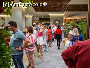 [P12] Coada la mancare la Gala Dinner

Cu tot cu rezervare tot e coada » foto by crdkrp
 - 
<span class="allrVoted glyphicon glyphicon-heart hidden" id="av1320129"></span>
<a class="m-l-10 hidden" id="sv1320129" onclick="voting_Foto_DelVot(,1320129,1003)" role="button">șterge vot <span class="glyphicon glyphicon-remove"></span></a>
<a id="v91320129" class=" c-red"  onclick="voting_Foto_SetVot(1320129)" role="button"><span class="glyphicon glyphicon-heart-empty"></span> <b>LIKE</b> = Votează poza</a> <img class="hidden"  id="f1320129W9" src="/imagini/loader.gif" border="0" /><span class="AjErrMes hidden" id="e1320129ErM"></span>