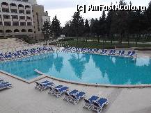 [P13] Sol Nessebar Palace - O portiune din piscina » foto by alex1968
 - 
<span class="allrVoted glyphicon glyphicon-heart hidden" id="av311075"></span>
<a class="m-l-10 hidden" id="sv311075" onclick="voting_Foto_DelVot(,311075,1040)" role="button">șterge vot <span class="glyphicon glyphicon-remove"></span></a>
<a id="v9311075" class=" c-red"  onclick="voting_Foto_SetVot(311075)" role="button"><span class="glyphicon glyphicon-heart-empty"></span> <b>LIKE</b> = Votează poza</a> <img class="hidden"  id="f311075W9" src="/imagini/loader.gif" border="0" /><span class="AjErrMes hidden" id="e311075ErM"></span>