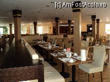 [P15] sala de mese( restaurantul principal) » foto by TORA INGRID
 - 
<span class="allrVoted glyphicon glyphicon-heart hidden" id="av211243"></span>
<a class="m-l-10 hidden" id="sv211243" onclick="voting_Foto_DelVot(,211243,1043)" role="button">șterge vot <span class="glyphicon glyphicon-remove"></span></a>
<a id="v9211243" class=" c-red"  onclick="voting_Foto_SetVot(211243)" role="button"><span class="glyphicon glyphicon-heart-empty"></span> <b>LIKE</b> = Votează poza</a> <img class="hidden"  id="f211243W9" src="/imagini/loader.gif" border="0" /><span class="AjErrMes hidden" id="e211243ErM"></span>