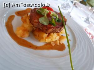 [P02] O friptura de porc, cu un stoemp cu trufe! Deliciu! » foto by turist2
 - 
<span class="allrVoted glyphicon glyphicon-heart hidden" id="av1181223"></span>
<a class="m-l-10 hidden" id="sv1181223" onclick="voting_Foto_DelVot(,1181223,1077)" role="button">șterge vot <span class="glyphicon glyphicon-remove"></span></a>
<a id="v91181223" class=" c-red"  onclick="voting_Foto_SetVot(1181223)" role="button"><span class="glyphicon glyphicon-heart-empty"></span> <b>LIKE</b> = Votează poza</a> <img class="hidden"  id="f1181223W9" src="/imagini/loader.gif" border="0" /><span class="AjErrMes hidden" id="e1181223ErM"></span>