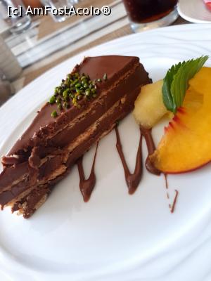 [P09] Un desert delicios - nu e ciocolata belgiana, dar nici prafuri nu sunt! Gust corect. » foto by turist2
 - 
<span class="allrVoted glyphicon glyphicon-heart hidden" id="av1181230"></span>
<a class="m-l-10 hidden" id="sv1181230" onclick="voting_Foto_DelVot(,1181230,1077)" role="button">șterge vot <span class="glyphicon glyphicon-remove"></span></a>
<a id="v91181230" class=" c-red"  onclick="voting_Foto_SetVot(1181230)" role="button"><span class="glyphicon glyphicon-heart-empty"></span> <b>LIKE</b> = Votează poza</a> <img class="hidden"  id="f1181230W9" src="/imagini/loader.gif" border="0" /><span class="AjErrMes hidden" id="e1181230ErM"></span>