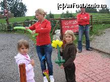 [P16] Mihaela din echipa de animatie, o fata incantatoare si amabila cu copii » foto by amalyca
 - 
<span class="allrVoted glyphicon glyphicon-heart hidden" id="av138404"></span>
<a class="m-l-10 hidden" id="sv138404" onclick="voting_Foto_DelVot(,138404,1079)" role="button">șterge vot <span class="glyphicon glyphicon-remove"></span></a>
<a id="v9138404" class=" c-red"  onclick="voting_Foto_SetVot(138404)" role="button"><span class="glyphicon glyphicon-heart-empty"></span> <b>LIKE</b> = Votează poza</a> <img class="hidden"  id="f138404W9" src="/imagini/loader.gif" border="0" /><span class="AjErrMes hidden" id="e138404ErM"></span>