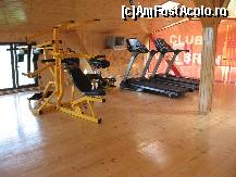 [P31] sala de fitness » foto by amalyca
 - 
<span class="allrVoted glyphicon glyphicon-heart hidden" id="av138426"></span>
<a class="m-l-10 hidden" id="sv138426" onclick="voting_Foto_DelVot(,138426,1079)" role="button">șterge vot <span class="glyphicon glyphicon-remove"></span></a>
<a id="v9138426" class=" c-red"  onclick="voting_Foto_SetVot(138426)" role="button"><span class="glyphicon glyphicon-heart-empty"></span> <b>LIKE</b> = Votează poza</a> <img class="hidden"  id="f138426W9" src="/imagini/loader.gif" border="0" /><span class="AjErrMes hidden" id="e138426ErM"></span>