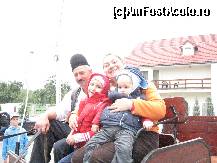 [P34] Plimbarea cu caleasca si cel mai haios birjar » foto by amalyca
 - 
<span class="allrVoted glyphicon glyphicon-heart hidden" id="av138432"></span>
<a class="m-l-10 hidden" id="sv138432" onclick="voting_Foto_DelVot(,138432,1079)" role="button">șterge vot <span class="glyphicon glyphicon-remove"></span></a>
<a id="v9138432" class=" c-red"  onclick="voting_Foto_SetVot(138432)" role="button"><span class="glyphicon glyphicon-heart-empty"></span> <b>LIKE</b> = Votează poza</a> <img class="hidden"  id="f138432W9" src="/imagini/loader.gif" border="0" /><span class="AjErrMes hidden" id="e138432ErM"></span>