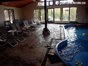 [P17] Piscina interioara » foto by bullterier
 - 
<span class="allrVoted glyphicon glyphicon-heart hidden" id="av571996"></span>
<a class="m-l-10 hidden" id="sv571996" onclick="voting_Foto_DelVot(,571996,1079)" role="button">șterge vot <span class="glyphicon glyphicon-remove"></span></a>
<a id="v9571996" class=" c-red"  onclick="voting_Foto_SetVot(571996)" role="button"><span class="glyphicon glyphicon-heart-empty"></span> <b>LIKE</b> = Votează poza</a> <img class="hidden"  id="f571996W9" src="/imagini/loader.gif" border="0" /><span class="AjErrMes hidden" id="e571996ErM"></span>