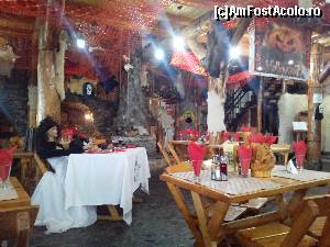 [P09] Restaurant 'La stana' » foto by bullterier
 - 
<span class="allrVoted glyphicon glyphicon-heart hidden" id="av571988"></span>
<a class="m-l-10 hidden" id="sv571988" onclick="voting_Foto_DelVot(,571988,1079)" role="button">șterge vot <span class="glyphicon glyphicon-remove"></span></a>
<a id="v9571988" class=" c-red"  onclick="voting_Foto_SetVot(571988)" role="button"><span class="glyphicon glyphicon-heart-empty"></span> <b>LIKE</b> = Votează poza</a> <img class="hidden"  id="f571988W9" src="/imagini/loader.gif" border="0" /><span class="AjErrMes hidden" id="e571988ErM"></span>