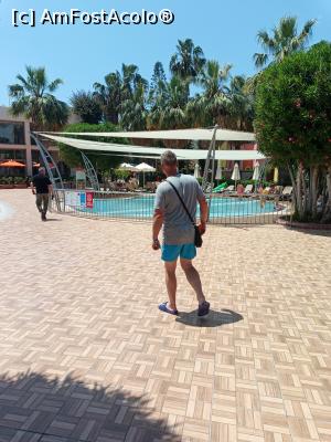 [P17] Una din piscinele pentru copii mici » foto by gianimary
 - 
<span class="allrVoted glyphicon glyphicon-heart hidden" id="av1367843"></span>
<a class="m-l-10 hidden" id="sv1367843" onclick="voting_Foto_DelVot(,1367843,1101)" role="button">șterge vot <span class="glyphicon glyphicon-remove"></span></a>
<a id="v91367843" class=" c-red"  onclick="voting_Foto_SetVot(1367843)" role="button"><span class="glyphicon glyphicon-heart-empty"></span> <b>LIKE</b> = Votează poza</a> <img class="hidden"  id="f1367843W9" src="/imagini/loader.gif" border="0" /><span class="AjErrMes hidden" id="e1367843ErM"></span>