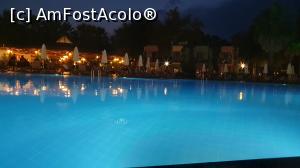 [P03] Piscina seara » foto by 4ndrei
 - 
<span class="allrVoted glyphicon glyphicon-heart hidden" id="av1242349"></span>
<a class="m-l-10 hidden" id="sv1242349" onclick="voting_Foto_DelVot(,1242349,1101)" role="button">șterge vot <span class="glyphicon glyphicon-remove"></span></a>
<a id="v91242349" class=" c-red"  onclick="voting_Foto_SetVot(1242349)" role="button"><span class="glyphicon glyphicon-heart-empty"></span> <b>LIKE</b> = Votează poza</a> <img class="hidden"  id="f1242349W9" src="/imagini/loader.gif" border="0" /><span class="AjErrMes hidden" id="e1242349ErM"></span>