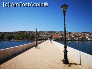 [P17] Pe podul De Bosset spre Argostoli » foto by crismis
 - 
<span class="allrVoted glyphicon glyphicon-heart hidden" id="av1265868"></span>
<a class="m-l-10 hidden" id="sv1265868" onclick="voting_Foto_DelVot(,1265868,1121)" role="button">șterge vot <span class="glyphicon glyphicon-remove"></span></a>
<a id="v91265868" class=" c-red"  onclick="voting_Foto_SetVot(1265868)" role="button"><span class="glyphicon glyphicon-heart-empty"></span> <b>LIKE</b> = Votează poza</a> <img class="hidden"  id="f1265868W9" src="/imagini/loader.gif" border="0" /><span class="AjErrMes hidden" id="e1265868ErM"></span>