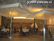 [P07] restaurantul seara » foto by Delphinash
 - 
<span class="allrVoted glyphicon glyphicon-heart hidden" id="av21172"></span>
<a class="m-l-10 hidden" id="sv21172" onclick="voting_Foto_DelVot(,21172,1144)" role="button">șterge vot <span class="glyphicon glyphicon-remove"></span></a>
<a id="v921172" class=" c-red"  onclick="voting_Foto_SetVot(21172)" role="button"><span class="glyphicon glyphicon-heart-empty"></span> <b>LIKE</b> = Votează poza</a> <img class="hidden"  id="f21172W9" src="/imagini/loader.gif" border="0" /><span class="AjErrMes hidden" id="e21172ErM"></span>