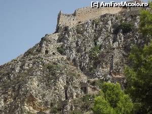 [P01] Cetatea Palamidi văzută de la Akronafplia. Se observă scările ce trebuie urcate până la ea » foto by irinad
 - 
<span class="allrVoted glyphicon glyphicon-heart hidden" id="av678580"></span>
<a class="m-l-10 hidden" id="sv678580" onclick="voting_Foto_DelVot(,678580,1167)" role="button">șterge vot <span class="glyphicon glyphicon-remove"></span></a>
<a id="v9678580" class=" c-red"  onclick="voting_Foto_SetVot(678580)" role="button"><span class="glyphicon glyphicon-heart-empty"></span> <b>LIKE</b> = Votează poza</a> <img class="hidden"  id="f678580W9" src="/imagini/loader.gif" border="0" /><span class="AjErrMes hidden" id="e678580ErM"></span>