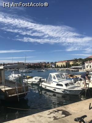 [P03] Prin portul Rovinj » foto by krisstinna
 - 
<span class="allrVoted glyphicon glyphicon-heart hidden" id="av1037321"></span>
<a class="m-l-10 hidden" id="sv1037321" onclick="voting_Foto_DelVot(,1037321,1168)" role="button">șterge vot <span class="glyphicon glyphicon-remove"></span></a>
<a id="v91037321" class=" c-red"  onclick="voting_Foto_SetVot(1037321)" role="button"><span class="glyphicon glyphicon-heart-empty"></span> <b>LIKE</b> = Votează poza</a> <img class="hidden"  id="f1037321W9" src="/imagini/loader.gif" border="0" /><span class="AjErrMes hidden" id="e1037321ErM"></span>