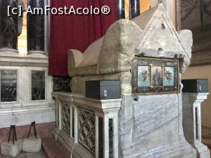 [P58] Sarcofagul roman în care se odihnește Sfânta Eufemia » foto by krisstinna
 - 
<span class="allrVoted glyphicon glyphicon-heart hidden" id="av1037377"></span>
<a class="m-l-10 hidden" id="sv1037377" onclick="voting_Foto_DelVot(,1037377,1168)" role="button">șterge vot <span class="glyphicon glyphicon-remove"></span></a>
<a id="v91037377" class=" c-red"  onclick="voting_Foto_SetVot(1037377)" role="button"><span class="glyphicon glyphicon-heart-empty"></span> <b>LIKE</b> = Votează poza</a> <img class="hidden"  id="f1037377W9" src="/imagini/loader.gif" border="0" /><span class="AjErrMes hidden" id="e1037377ErM"></span>