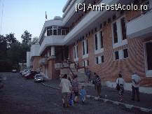 [P01] Intrare in hotel Oltenia » foto by dannek
 - 
<span class="allrVoted glyphicon glyphicon-heart hidden" id="av57341"></span>
<a class="m-l-10 hidden" id="sv57341" onclick="voting_Foto_DelVot(,57341,1203)" role="button">șterge vot <span class="glyphicon glyphicon-remove"></span></a>
<a id="v957341" class=" c-red"  onclick="voting_Foto_SetVot(57341)" role="button"><span class="glyphicon glyphicon-heart-empty"></span> <b>LIKE</b> = Votează poza</a> <img class="hidden"  id="f57341W9" src="/imagini/loader.gif" border="0" /><span class="AjErrMes hidden" id="e57341ErM"></span>