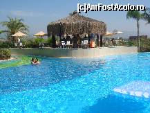 [P10] barul pentru piscina de la vile » foto by blueray21
 - 
<span class="allrVoted glyphicon glyphicon-heart hidden" id="av141842"></span>
<a class="m-l-10 hidden" id="sv141842" onclick="voting_Foto_DelVot(,141842,1223)" role="button">șterge vot <span class="glyphicon glyphicon-remove"></span></a>
<a id="v9141842" class=" c-red"  onclick="voting_Foto_SetVot(141842)" role="button"><span class="glyphicon glyphicon-heart-empty"></span> <b>LIKE</b> = Votează poza</a> <img class="hidden"  id="f141842W9" src="/imagini/loader.gif" border="0" /><span class="AjErrMes hidden" id="e141842ErM"></span>
