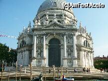 [P07] Canal Grande - Basilica Santa Maria della Salute - o alta bijuterie arhitectonica » foto by myosothis
 - 
<span class="allrVoted glyphicon glyphicon-heart hidden" id="av230323"></span>
<a class="m-l-10 hidden" id="sv230323" onclick="voting_Foto_DelVot(,230323,1229)" role="button">șterge vot <span class="glyphicon glyphicon-remove"></span></a>
<a id="v9230323" class=" c-red"  onclick="voting_Foto_SetVot(230323)" role="button"><span class="glyphicon glyphicon-heart-empty"></span> <b>LIKE</b> = Votează poza</a> <img class="hidden"  id="f230323W9" src="/imagini/loader.gif" border="0" /><span class="AjErrMes hidden" id="e230323ErM"></span>