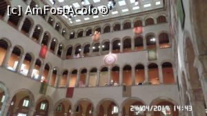[P11] Veneția. T Fondaco dei Tedeschi by DFS » foto by ungureanica
 - 
<span class="allrVoted glyphicon glyphicon-heart hidden" id="av1076046"></span>
<a class="m-l-10 hidden" id="sv1076046" onclick="voting_Foto_DelVot(,1076046,1229)" role="button">șterge vot <span class="glyphicon glyphicon-remove"></span></a>
<a id="v91076046" class=" c-red"  onclick="voting_Foto_SetVot(1076046)" role="button"><span class="glyphicon glyphicon-heart-empty"></span> <b>LIKE</b> = Votează poza</a> <img class="hidden"  id="f1076046W9" src="/imagini/loader.gif" border="0" /><span class="AjErrMes hidden" id="e1076046ErM"></span>