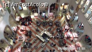 [P12] Veneția. T Fondaco dei Tedeschi by DFS » foto by ungureanica
 - 
<span class="allrVoted glyphicon glyphicon-heart hidden" id="av1076047"></span>
<a class="m-l-10 hidden" id="sv1076047" onclick="voting_Foto_DelVot(,1076047,1229)" role="button">șterge vot <span class="glyphicon glyphicon-remove"></span></a>
<a id="v91076047" class=" c-red"  onclick="voting_Foto_SetVot(1076047)" role="button"><span class="glyphicon glyphicon-heart-empty"></span> <b>LIKE</b> = Votează poza</a> <img class="hidden"  id="f1076047W9" src="/imagini/loader.gif" border="0" /><span class="AjErrMes hidden" id="e1076047ErM"></span>