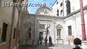 [P02] Veneția. Scuola Grande di San Giovanni Evangelista » foto by ungureanica
 - 
<span class="allrVoted glyphicon glyphicon-heart hidden" id="av1076037"></span>
<a class="m-l-10 hidden" id="sv1076037" onclick="voting_Foto_DelVot(,1076037,1229)" role="button">șterge vot <span class="glyphicon glyphicon-remove"></span></a>
<a id="v91076037" class=" c-red"  onclick="voting_Foto_SetVot(1076037)" role="button"><span class="glyphicon glyphicon-heart-empty"></span> <b>LIKE</b> = Votează poza</a> <img class="hidden"  id="f1076037W9" src="/imagini/loader.gif" border="0" /><span class="AjErrMes hidden" id="e1076037ErM"></span>