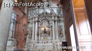 [P05] Veneția. Biserica Santa Maria Gloriosa dei Frari » foto by ungureanica
 - 
<span class="allrVoted glyphicon glyphicon-heart hidden" id="av1076040"></span>
<a class="m-l-10 hidden" id="sv1076040" onclick="voting_Foto_DelVot(,1076040,1229)" role="button">șterge vot <span class="glyphicon glyphicon-remove"></span></a>
<a id="v91076040" class=" c-red"  onclick="voting_Foto_SetVot(1076040)" role="button"><span class="glyphicon glyphicon-heart-empty"></span> <b>LIKE</b> = Votează poza</a> <img class="hidden"  id="f1076040W9" src="/imagini/loader.gif" border="0" /><span class="AjErrMes hidden" id="e1076040ErM"></span>