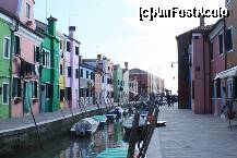 [P18] Culorile caselor din Burano alterneaza, exceptie fac doar rufele puse la uscat din fata ferestrelor de la etaj » foto by dorgo
 - 
<span class="allrVoted glyphicon glyphicon-heart hidden" id="av191691"></span>
<a class="m-l-10 hidden" id="sv191691" onclick="voting_Foto_DelVot(,191691,1229)" role="button">șterge vot <span class="glyphicon glyphicon-remove"></span></a>
<a id="v9191691" class=" c-red"  onclick="voting_Foto_SetVot(191691)" role="button"><span class="glyphicon glyphicon-heart-empty"></span> <b>LIKE</b> = Votează poza</a> <img class="hidden"  id="f191691W9" src="/imagini/loader.gif" border="0" /><span class="AjErrMes hidden" id="e191691ErM"></span>