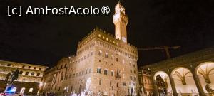 [P22] Palazzo Vecchio și monumentele din Piazza della Signoria, noaptea. » foto by tata123 🔱
 - 
<span class="allrVoted glyphicon glyphicon-heart hidden" id="av1502181"></span>
<a class="m-l-10 hidden" id="sv1502181" onclick="voting_Foto_DelVot(,1502181,1230)" role="button">șterge vot <span class="glyphicon glyphicon-remove"></span></a>
<a id="v91502181" class=" c-red"  onclick="voting_Foto_SetVot(1502181)" role="button"><span class="glyphicon glyphicon-heart-empty"></span> <b>LIKE</b> = Votează poza</a> <img class="hidden"  id="f1502181W9" src="/imagini/loader.gif" border="0" /><span class="AjErrMes hidden" id="e1502181ErM"></span>