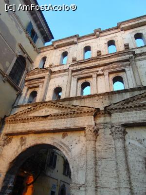 [P09] Porta Borsari » foto by GabrielaG
 - 
<span class="allrVoted glyphicon glyphicon-heart hidden" id="av741885"></span>
<a class="m-l-10 hidden" id="sv741885" onclick="voting_Foto_DelVot(,741885,1233)" role="button">șterge vot <span class="glyphicon glyphicon-remove"></span></a>
<a id="v9741885" class=" c-red"  onclick="voting_Foto_SetVot(741885)" role="button"><span class="glyphicon glyphicon-heart-empty"></span> <b>LIKE</b> = Votează poza</a> <img class="hidden"  id="f741885W9" src="/imagini/loader.gif" border="0" /><span class="AjErrMes hidden" id="e741885ErM"></span>