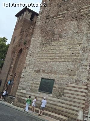 [P15] Castelvecchio » foto by Carmen Ion
 - 
<span class="allrVoted glyphicon glyphicon-heart hidden" id="av1547920"></span>
<a class="m-l-10 hidden" id="sv1547920" onclick="voting_Foto_DelVot(,1547920,1233)" role="button">șterge vot <span class="glyphicon glyphicon-remove"></span></a>
<a id="v91547920" class=" c-red"  onclick="voting_Foto_SetVot(1547920)" role="button"><span class="glyphicon glyphicon-heart-empty"></span> <b>LIKE</b> = Votează poza</a> <img class="hidden"  id="f1547920W9" src="/imagini/loader.gif" border="0" /><span class="AjErrMes hidden" id="e1547920ErM"></span>