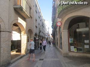 [P49] Pravalii pe o straduta din Tossa » foto by bica adriana
 - 
<span class="allrVoted glyphicon glyphicon-heart hidden" id="av572887"></span>
<a class="m-l-10 hidden" id="sv572887" onclick="voting_Foto_DelVot(,572887,1270)" role="button">șterge vot <span class="glyphicon glyphicon-remove"></span></a>
<a id="v9572887" class=" c-red"  onclick="voting_Foto_SetVot(572887)" role="button"><span class="glyphicon glyphicon-heart-empty"></span> <b>LIKE</b> = Votează poza</a> <img class="hidden"  id="f572887W9" src="/imagini/loader.gif" border="0" /><span class="AjErrMes hidden" id="e572887ErM"></span>