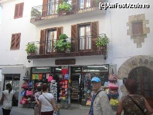 [P51] Obloane, flori la balcoane, suveniruri » foto by bica adriana
 - 
<span class="allrVoted glyphicon glyphicon-heart hidden" id="av572889"></span>
<a class="m-l-10 hidden" id="sv572889" onclick="voting_Foto_DelVot(,572889,1270)" role="button">șterge vot <span class="glyphicon glyphicon-remove"></span></a>
<a id="v9572889" class=" c-red"  onclick="voting_Foto_SetVot(572889)" role="button"><span class="glyphicon glyphicon-heart-empty"></span> <b>LIKE</b> = Votează poza</a> <img class="hidden"  id="f572889W9" src="/imagini/loader.gif" border="0" /><span class="AjErrMes hidden" id="e572889ErM"></span>