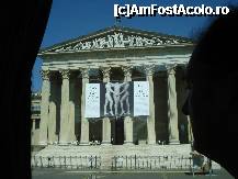 [P22] Muzeul de Arte Frumoase. » foto by lucsim
 - 
<span class="allrVoted glyphicon glyphicon-heart hidden" id="av230121"></span>
<a class="m-l-10 hidden" id="sv230121" onclick="voting_Foto_DelVot(,230121,1275)" role="button">șterge vot <span class="glyphicon glyphicon-remove"></span></a>
<a id="v9230121" class=" c-red"  onclick="voting_Foto_SetVot(230121)" role="button"><span class="glyphicon glyphicon-heart-empty"></span> <b>LIKE</b> = Votează poza</a> <img class="hidden"  id="f230121W9" src="/imagini/loader.gif" border="0" /><span class="AjErrMes hidden" id="e230121ErM"></span>