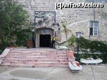 [P22] Micul Hotel Citadella, de pe dealul Gellert. » foto by presario
 - 
<span class="allrVoted glyphicon glyphicon-heart hidden" id="av140541"></span>
<a class="m-l-10 hidden" id="sv140541" onclick="voting_Foto_DelVot(,140541,1275)" role="button">șterge vot <span class="glyphicon glyphicon-remove"></span></a>
<a id="v9140541" class=" c-red"  onclick="voting_Foto_SetVot(140541)" role="button"><span class="glyphicon glyphicon-heart-empty"></span> <b>LIKE</b> = Votează poza</a> <img class="hidden"  id="f140541W9" src="/imagini/loader.gif" border="0" /><span class="AjErrMes hidden" id="e140541ErM"></span>