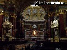 [P24] In interiorul Basilicii Sf Stefan. » foto by presario
 - 
<span class="allrVoted glyphicon glyphicon-heart hidden" id="av141925"></span>
<a class="m-l-10 hidden" id="sv141925" onclick="voting_Foto_DelVot(,141925,1275)" role="button">șterge vot <span class="glyphicon glyphicon-remove"></span></a>
<a id="v9141925" class=" c-red"  onclick="voting_Foto_SetVot(141925)" role="button"><span class="glyphicon glyphicon-heart-empty"></span> <b>LIKE</b> = Votează poza</a> <img class="hidden"  id="f141925W9" src="/imagini/loader.gif" border="0" /><span class="AjErrMes hidden" id="e141925ErM"></span>