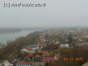 [P60] vedere panoramica  Esztergom » foto by Yolanda
 - 
<span class="allrVoted glyphicon glyphicon-heart hidden" id="av1512015"></span>
<a class="m-l-10 hidden" id="sv1512015" onclick="voting_Foto_DelVot(,1512015,1275)" role="button">șterge vot <span class="glyphicon glyphicon-remove"></span></a>
<a id="v91512015" class=" c-red"  onclick="voting_Foto_SetVot(1512015)" role="button"><span class="glyphicon glyphicon-heart-empty"></span> <b>LIKE</b> = Votează poza</a> <img class="hidden"  id="f1512015W9" src="/imagini/loader.gif" border="0" /><span class="AjErrMes hidden" id="e1512015ErM"></span>