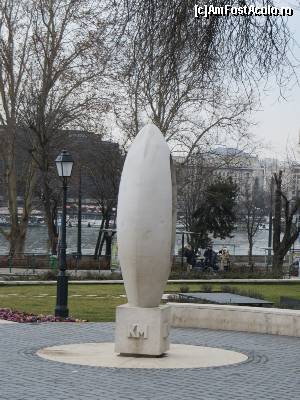 [P09] Monumentul „Kilometrul Zero”.  » foto by tata123 🔱
 - 
<span class="allrVoted glyphicon glyphicon-heart hidden" id="av602556"></span>
<a class="m-l-10 hidden" id="sv602556" onclick="voting_Foto_DelVot(,602556,1275)" role="button">șterge vot <span class="glyphicon glyphicon-remove"></span></a>
<a id="v9602556" class=" c-red"  onclick="voting_Foto_SetVot(602556)" role="button"><span class="glyphicon glyphicon-heart-empty"></span> <b>LIKE</b> = Votează poza</a> <img class="hidden"  id="f602556W9" src="/imagini/loader.gif" border="0" /><span class="AjErrMes hidden" id="e602556ErM"></span>