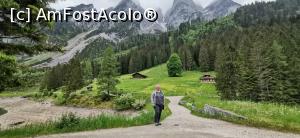 [P59] Gosausee - nu puteam lipsi eu din peisaj » foto by mishu
 - 
<span class="allrVoted glyphicon glyphicon-heart hidden" id="av1167941"></span>
<a class="m-l-10 hidden" id="sv1167941" onclick="voting_Foto_DelVot(,1167941,1383)" role="button">șterge vot <span class="glyphicon glyphicon-remove"></span></a>
<a id="v91167941" class=" c-red"  onclick="voting_Foto_SetVot(1167941)" role="button"><span class="glyphicon glyphicon-heart-empty"></span> <b>LIKE</b> = Votează poza</a> <img class="hidden"  id="f1167941W9" src="/imagini/loader.gif" border="0" /><span class="AjErrMes hidden" id="e1167941ErM"></span>