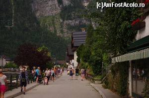 [P11] Hallstatt-asaltat de turisti » foto by osna
 - 
<span class="allrVoted glyphicon glyphicon-heart hidden" id="av567895"></span>
<a class="m-l-10 hidden" id="sv567895" onclick="voting_Foto_DelVot(,567895,1383)" role="button">șterge vot <span class="glyphicon glyphicon-remove"></span></a>
<a id="v9567895" class=" c-red"  onclick="voting_Foto_SetVot(567895)" role="button"><span class="glyphicon glyphicon-heart-empty"></span> <b>LIKE</b> = Votează poza</a> <img class="hidden"  id="f567895W9" src="/imagini/loader.gif" border="0" /><span class="AjErrMes hidden" id="e567895ErM"></span>