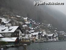 [P02] Casutele din Hallstatt asezate parca 'in rastel' pe o zi de iarna cetoasa si friguroasa tare » foto by ileanaxperta*
 - 
<span class="allrVoted glyphicon glyphicon-heart hidden" id="av65711"></span>
<a class="m-l-10 hidden" id="sv65711" onclick="voting_Foto_DelVot(,65711,1383)" role="button">șterge vot <span class="glyphicon glyphicon-remove"></span></a>
<a id="v965711" class=" c-red"  onclick="voting_Foto_SetVot(65711)" role="button"><span class="glyphicon glyphicon-heart-empty"></span> <b>LIKE</b> = Votează poza</a> <img class="hidden"  id="f65711W9" src="/imagini/loader.gif" border="0" /><span class="AjErrMes hidden" id="e65711ErM"></span>