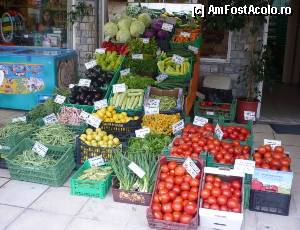 [P12] 12_market cu legume si fructe » foto by danapp
 - 
<span class="allrVoted glyphicon glyphicon-heart hidden" id="av389415"></span>
<a class="m-l-10 hidden" id="sv389415" onclick="voting_Foto_DelVot(,389415,1428)" role="button">șterge vot <span class="glyphicon glyphicon-remove"></span></a>
<a id="v9389415" class=" c-red"  onclick="voting_Foto_SetVot(389415)" role="button"><span class="glyphicon glyphicon-heart-empty"></span> <b>LIKE</b> = Votează poza</a> <img class="hidden"  id="f389415W9" src="/imagini/loader.gif" border="0" /><span class="AjErrMes hidden" id="e389415ErM"></span>