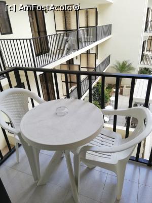[P03] Balconul » foto by Nicu
 - 
<span class="allrVoted glyphicon glyphicon-heart hidden" id="av1154755"></span>
<a class="m-l-10 hidden" id="sv1154755" onclick="voting_Foto_DelVot(,1154755,1560)" role="button">șterge vot <span class="glyphicon glyphicon-remove"></span></a>
<a id="v91154755" class=" c-red"  onclick="voting_Foto_SetVot(1154755)" role="button"><span class="glyphicon glyphicon-heart-empty"></span> <b>LIKE</b> = Votează poza</a> <img class="hidden"  id="f1154755W9" src="/imagini/loader.gif" border="0" /><span class="AjErrMes hidden" id="e1154755ErM"></span>