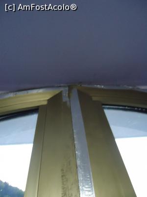 [P03] usa de la balcon ce trebuia proptita cu un scaun sa stea inchisa » foto by VOIAJ
 - 
<span class="allrVoted glyphicon glyphicon-heart hidden" id="av833831"></span>
<a class="m-l-10 hidden" id="sv833831" onclick="voting_Foto_DelVot(,833831,1592)" role="button">șterge vot <span class="glyphicon glyphicon-remove"></span></a>
<a id="v9833831" class=" c-red"  onclick="voting_Foto_SetVot(833831)" role="button"><span class="glyphicon glyphicon-heart-empty"></span> <b>LIKE</b> = Votează poza</a> <img class="hidden"  id="f833831W9" src="/imagini/loader.gif" border="0" /><span class="AjErrMes hidden" id="e833831ErM"></span>