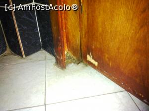 [P02] Baie hotel Euro Vacanta, Slanic Moldova » foto by aadinaa
 - 
<span class="allrVoted glyphicon glyphicon-heart hidden" id="av819580"></span>
<a class="m-l-10 hidden" id="sv819580" onclick="voting_Foto_DelVot(,819580,1592)" role="button">șterge vot <span class="glyphicon glyphicon-remove"></span></a>
<a id="v9819580" class=" c-red"  onclick="voting_Foto_SetVot(819580)" role="button"><span class="glyphicon glyphicon-heart-empty"></span> <b>LIKE</b> = Votează poza</a> <img class="hidden"  id="f819580W9" src="/imagini/loader.gif" border="0" /><span class="AjErrMes hidden" id="e819580ErM"></span>